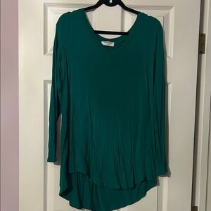 Zenana Outfitters Green Long Sleeve Top